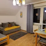 Grosik ホームステイ